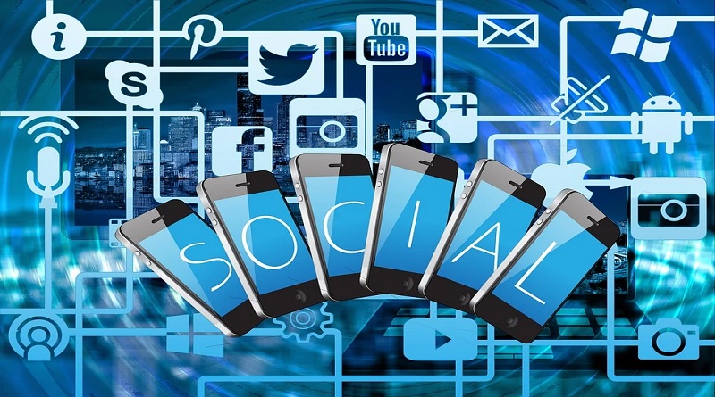  Advertising, Promotion, Labeling and the Role of Social Media in Regulatory Communications